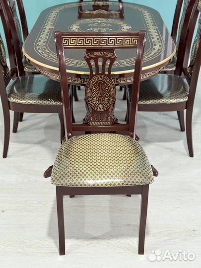 Комплект стол и стулья. В наличии