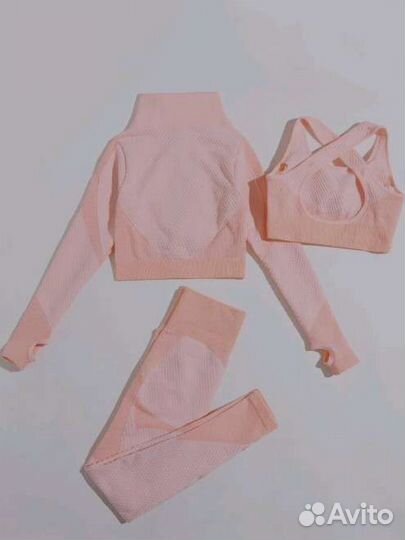 Спортивный костюм женский 3в1