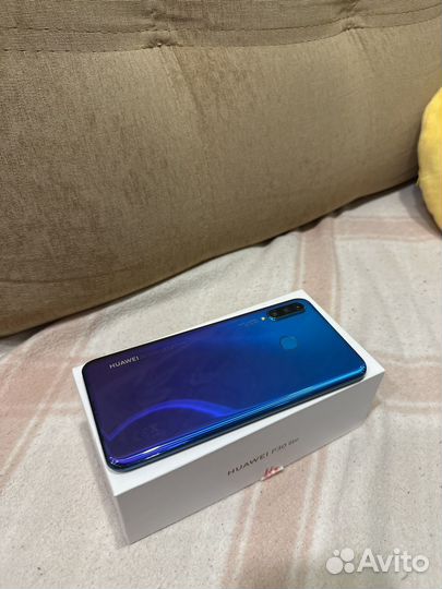 Телефон Huawei p30 lite
