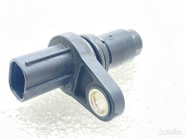 Датчик положения распредвала Toyota Crown GRS180