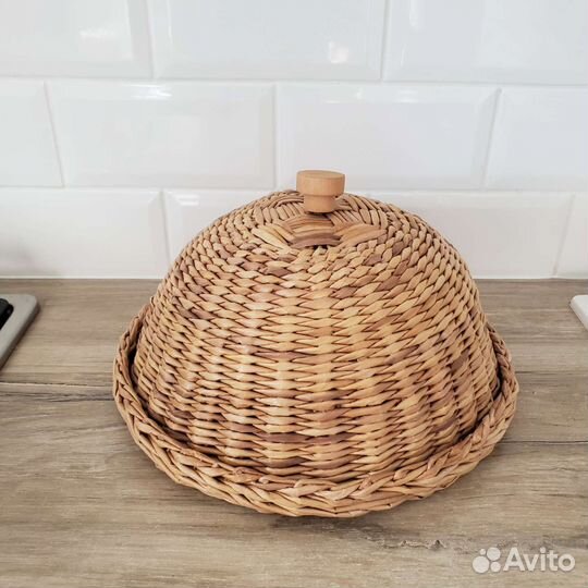 Хлебница плетеная