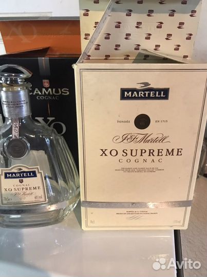 Бутылки и коробки