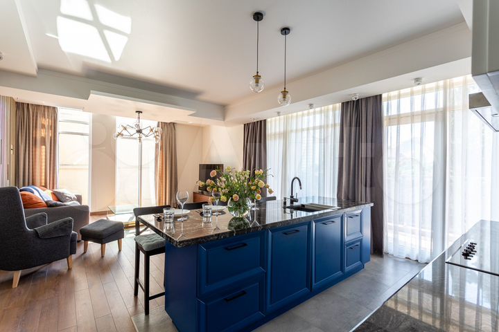 3-к. квартира, 110 м², 6/10 эт.