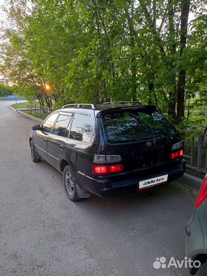 Toyota Corolla 1.5 AT, 1999, 306 000 км