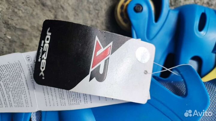 Роликовые коньки новые