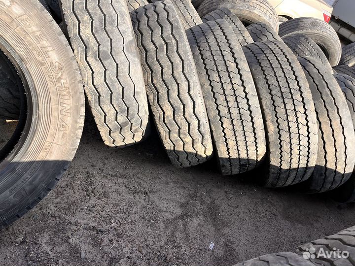 Б/У шины 275/70R22,5 много