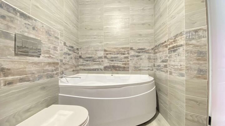 2-к. квартира, 55 м², 7/16 эт.