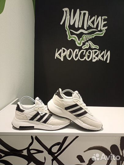 Кроссовки Retropy F2 J White Black