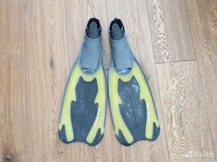 Продам новые ласты reef tourer S 38-39/24-24,5 см