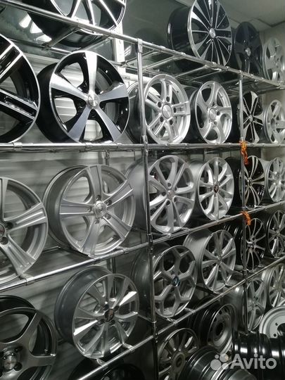 Hankook Winter I'Pike RS2 W429 225/65 R17 102T