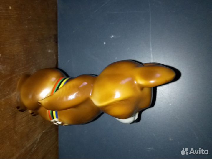 Олимпийский мишка 1980 фарфор