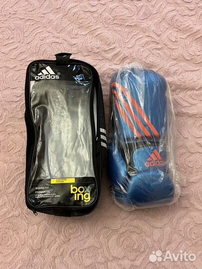 Боксерские перчатки Adidas Speed 100