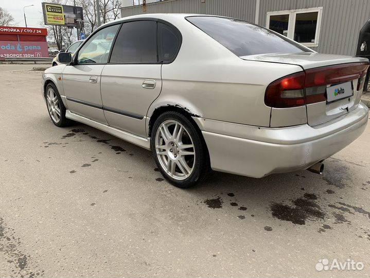 Subaru Legacy 2.5 AT, 1999, 295 200 км