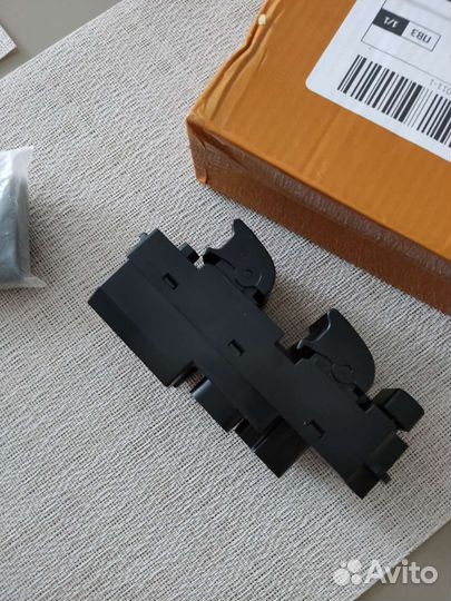 Продам стеклоподьемник