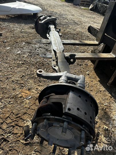 Балка передняя на Мерседес Арокс