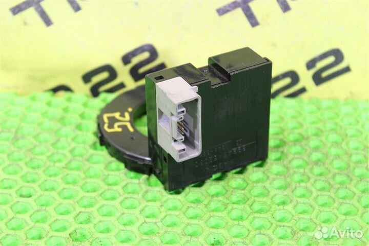 Датчик положения руля Toyota Rav4 ACA31 2AZ-FE