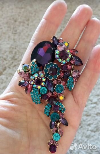 Брошь,кулон