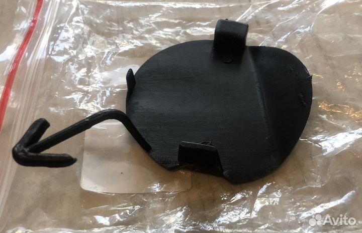 Заглушка буксировочного крюка Mazda 3