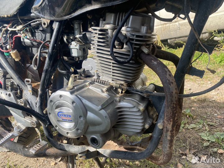 Двигатель на мотоцикл 162fmj 150 кубов