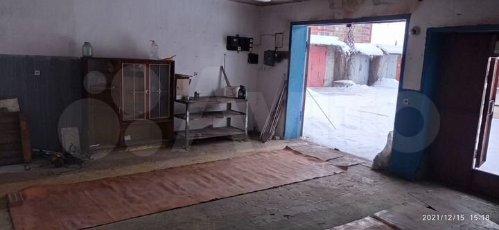 Гараж, > 30 м²