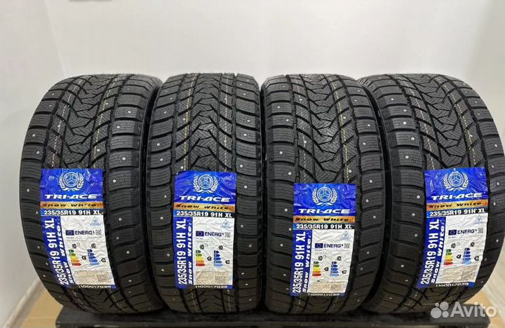 Tri Ace Snow White II 235/35 R19 91H