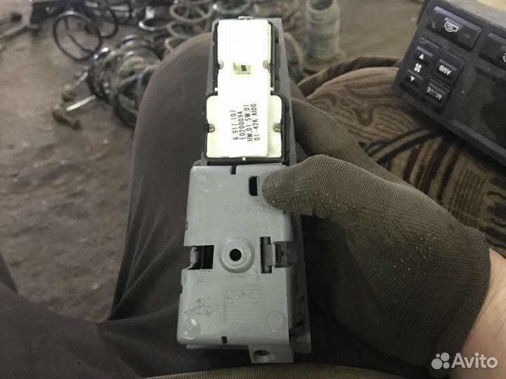 Блок кнопка стеклоподъемника бмв е65 задний