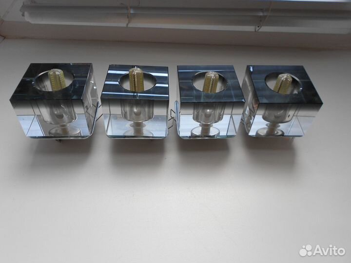 Потолочные светильники