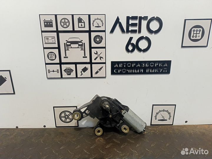 Моторчик стеклоочистителя задний Skoda Octavia A4