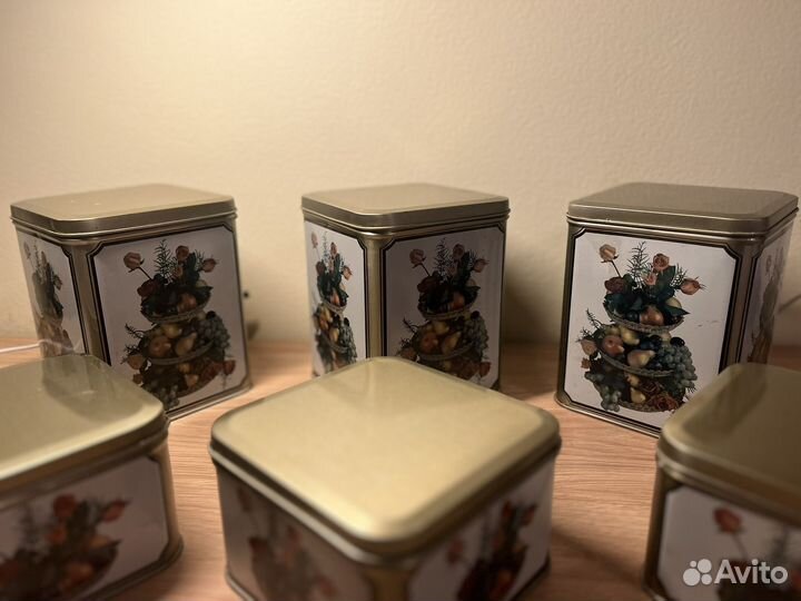 Жестяные банки для хранения сыпучих продуктов