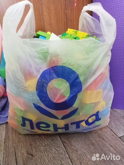 Конструктор и светящийся трек с машинками