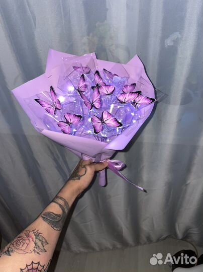 Букет из бабочек светящийся