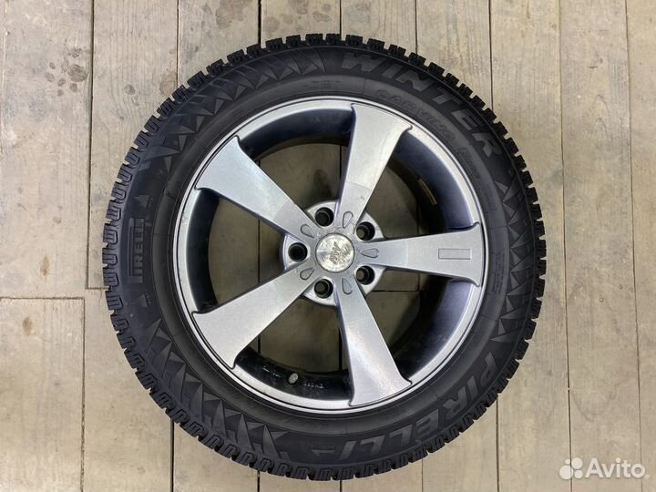 Колеса зимние шипованные Pirelli 225/55/17