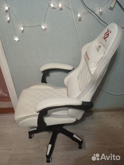 Компьютерное кресло