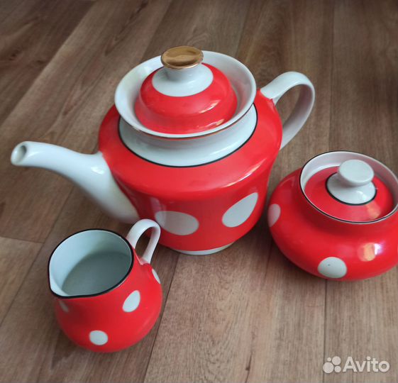 Чайник заварочный большой +сахарн.+сливоч.ссср