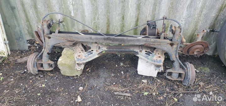 Балка VW golf 2