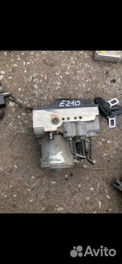 Блок abs mercedes benz e klasse w210