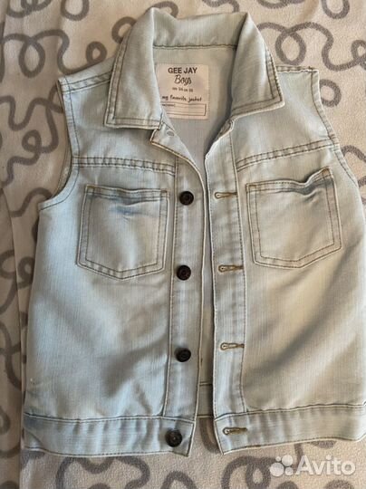 Жилетка джинсовая