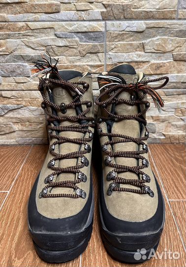 Ботинки альпинистские Tecnica