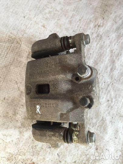 Суппорт тормозной задний правый Хендай Санта Фе