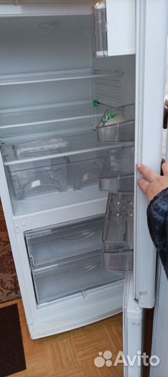 Холодильник атлант бу