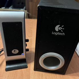 Logitech s200