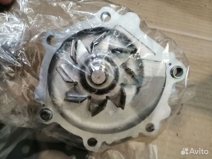 Помпа водяная Toyota 2L, 3L, 5L#, 00