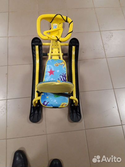 Детский снегокат