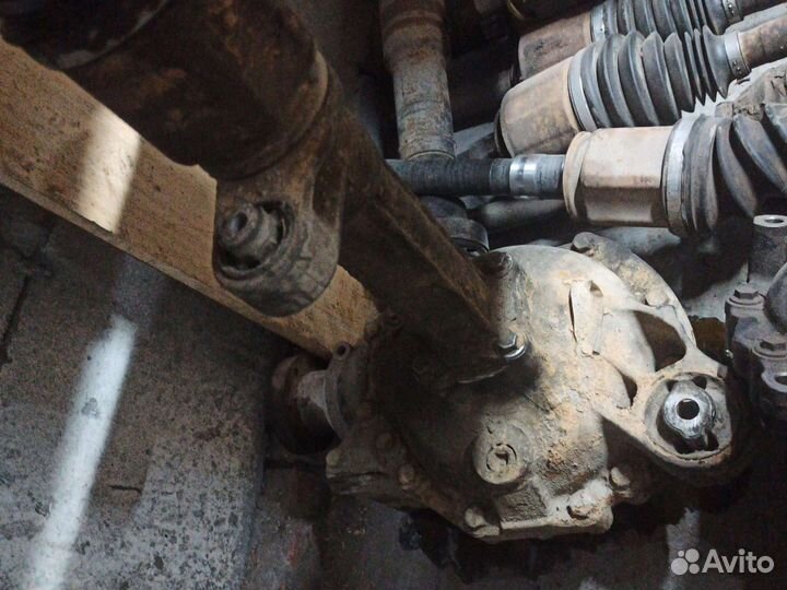 Редуктор моста передний Discovery 3