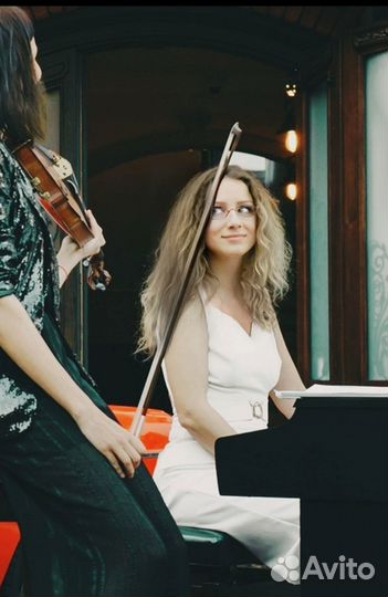 Музыкальное сопровождение (фортепиано)