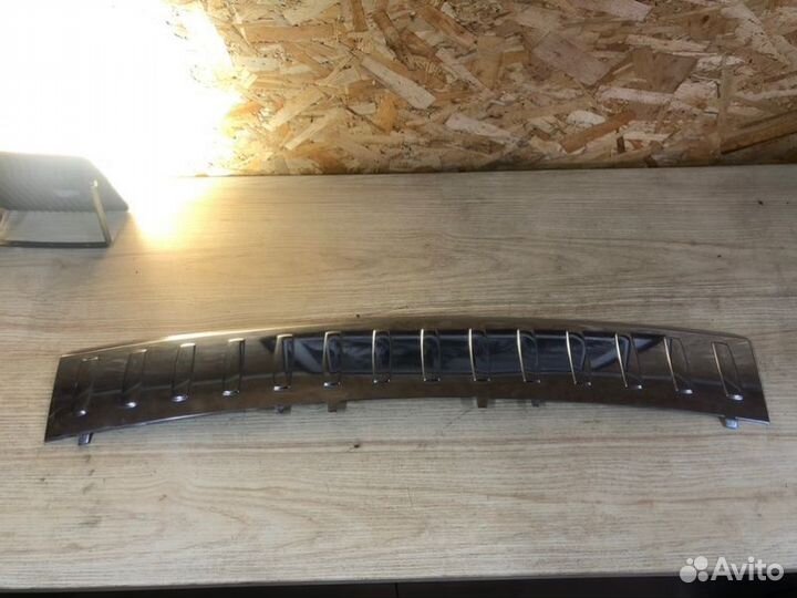 Накладка бампера задняя Mercedes-Benz Ml