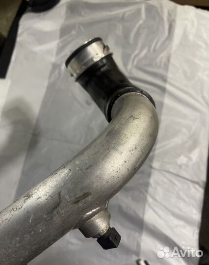 Патрубок интеркулера бмв х5 е53