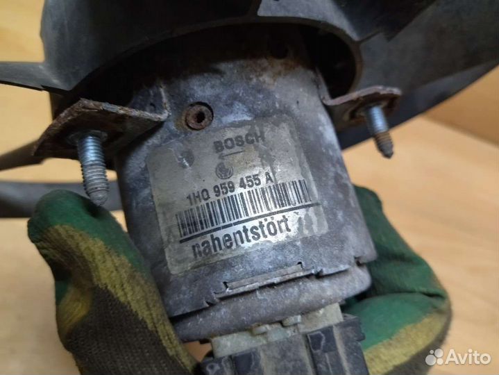 Вентилятор радиатора 1H0959455A Volkswagen Passat B4 0
