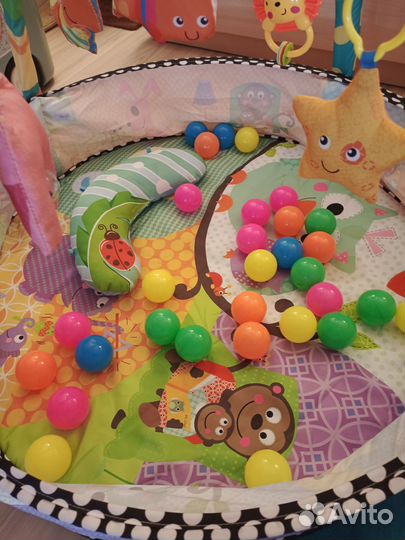 Развивающий коврик