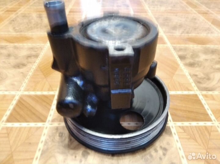 Насос гур рено TD 7X 30 F9